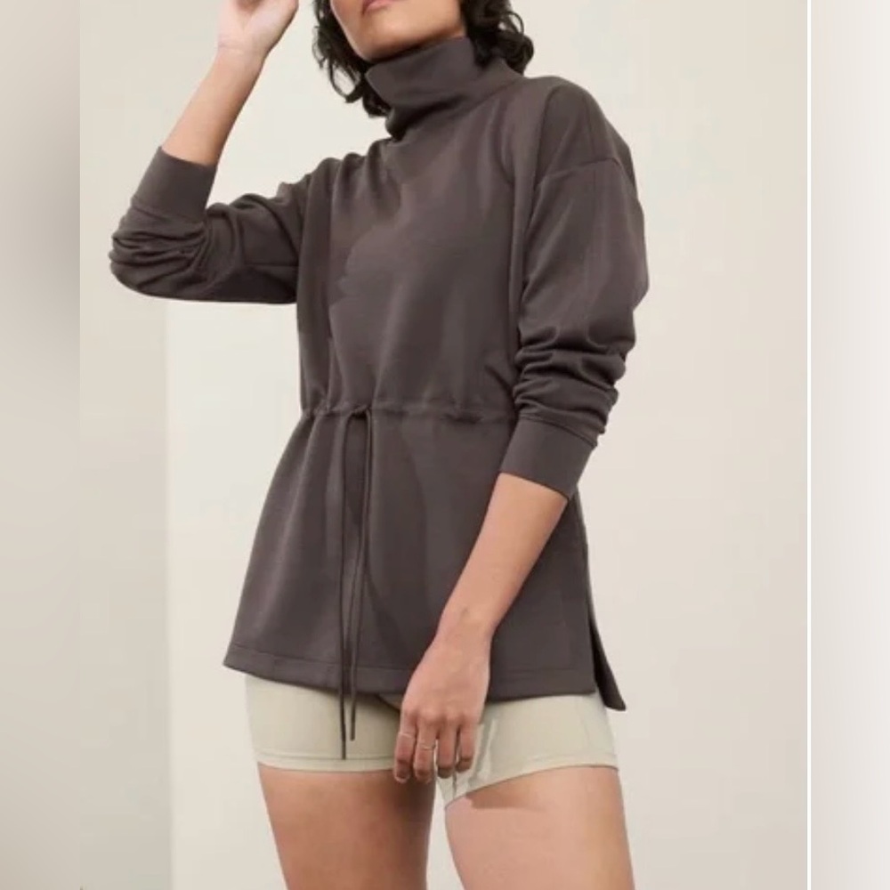 Athleta “”Allure” Tunic Size L